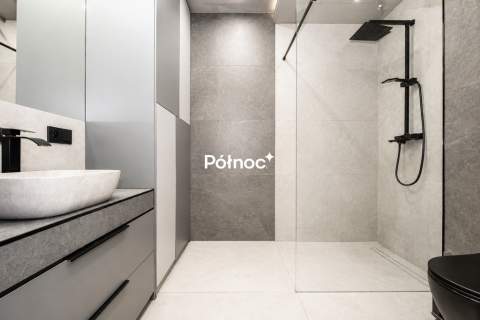 2 pokoje Garaż Balkon Wojciechowska