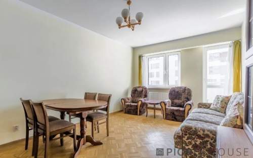 4-pokojowe mieszkanie na Woli