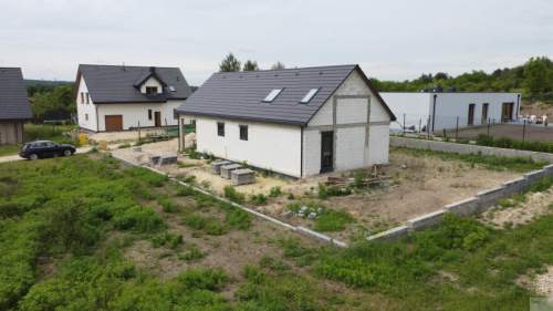 Dom 96,6m2/Działka 755m2/Wolnostojący/