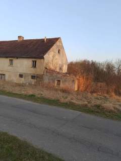 SPRZEDAM - 2 budynki na dużej działce z potencjałem