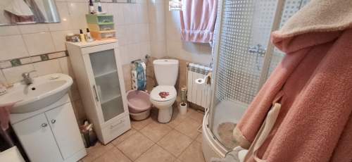 Dom , stodoła i kurnik , na działce 2200m2 , blisko Busko-Zdrój...