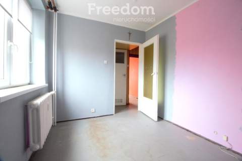 60 m2 2 piętro do remontu
