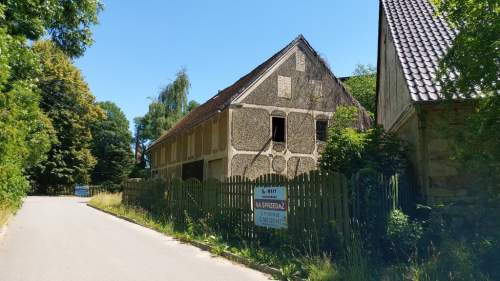 Kudowa Zdrój obiekt mieszkalno komercyjny,granica