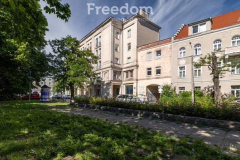Słoneczne widok na zieleń dobra lokalizacja