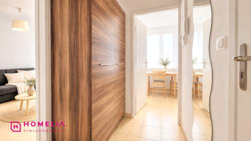 Romualda 9 kawalerka z oddzielną kuchnią i loggią