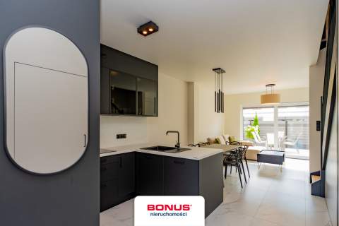 Apartamenty 100m2, ok. 150m do morza w Rewalu