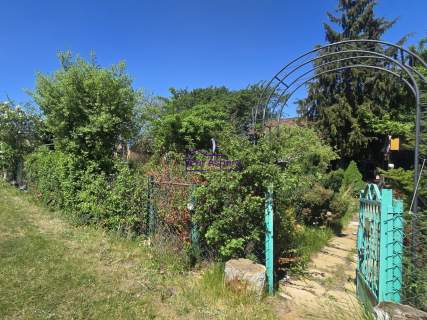 Działka 250m2 z altaną ROD Cyklamen woda i prąd