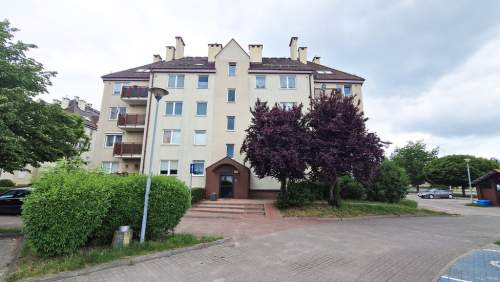 Kawalerka z osobną kuchnią, garderobą i balkonem