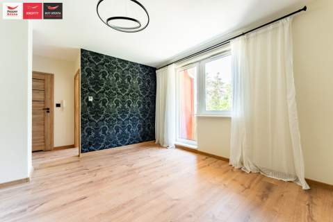 Mieszkanie i komórka lokatorska 2 pokoje 33m2