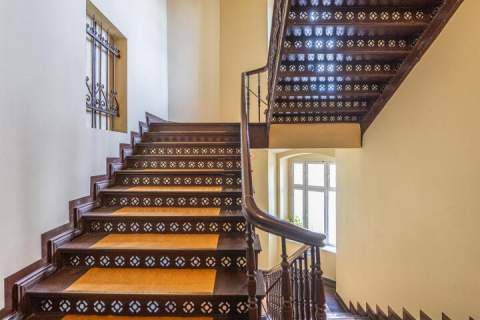 Przestronny apartament w kamienicy projektu Maxa Berga