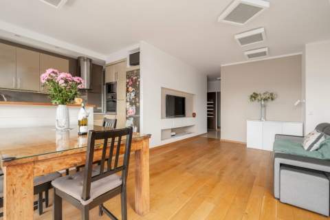 Elegancki apartament na Jana Kazimierza 3 miejsca parkingowe