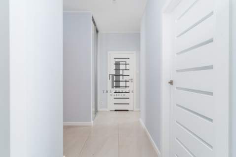 Przestronne Nowe budownictwa Balkon Zadbane