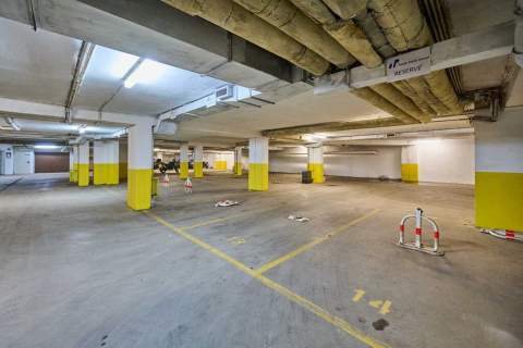 74m w Centrum Inwestycyjny Gotowiec lub Na Start