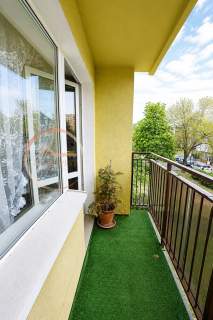 3 pokoje,1 piętro balkon,parking Szwederowo