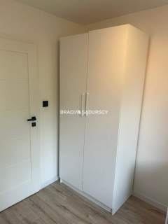 5 pokoi 58 m Balkon Prądnik Czerwony