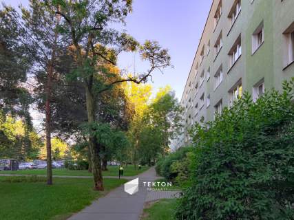 42,3 m 2 pokoje Balkon Blisko SKM
