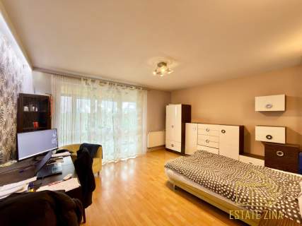 3 sypialni kuchnia Balkon Grzegórzki