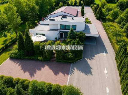 Częstochowa, obiekt komercyjny, budynek 770m2