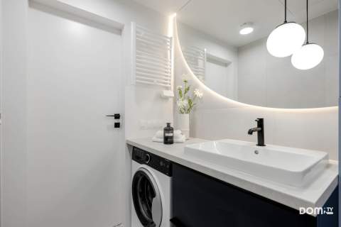 Premium, UpperHouse, I najem, basen, klima, balkon
