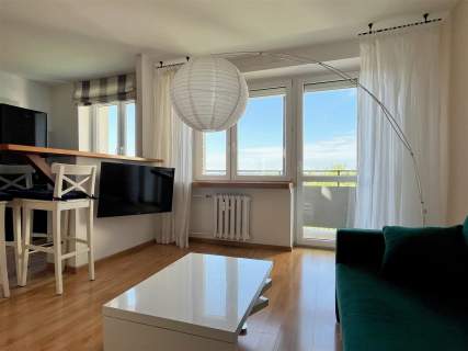 Duży balkon, ładny widok, dużo światła, fajne