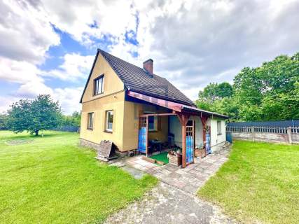 Dom w Dolinie Baryczy Działka 0.47 ha Garaż