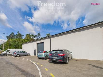 Na wynajem hala magazynowa 740m2 - PIONKI