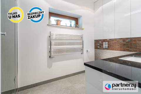 3 pokoje 93,5 m2 - blisko plaży - 4-miejsca w hali