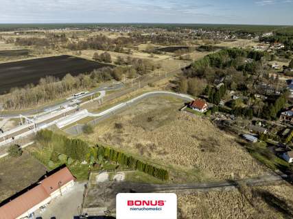 Działka budowlano-usługowa z drogą asfaltową mpzp