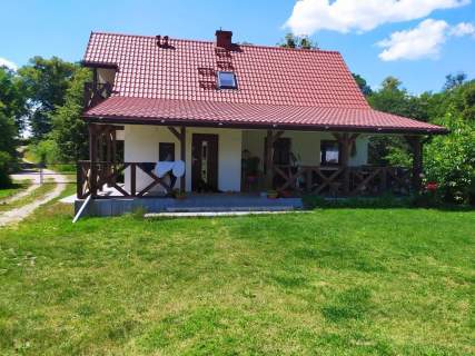 Dom bezpośrednio nad jeziorem Mamry własny pomost