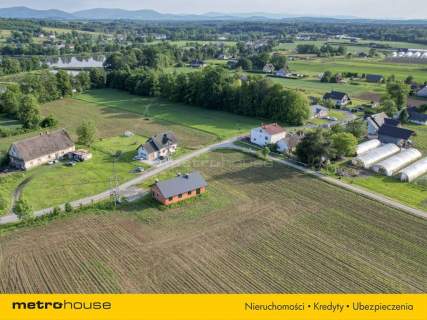 Nowy dom parterowy 115 m2 w spokojnym miejscu.