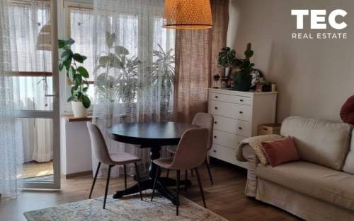 2 pokoje 40 m Loggia 9 piętro Widok l