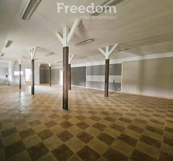 Na sprzedaż magazyn o pow. 545 m2 w Lipsku