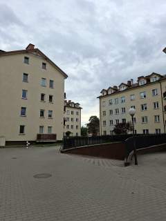 50m2 po remoncie, dwa osobne pokoje, garaż, piwnica, ul. Pol
