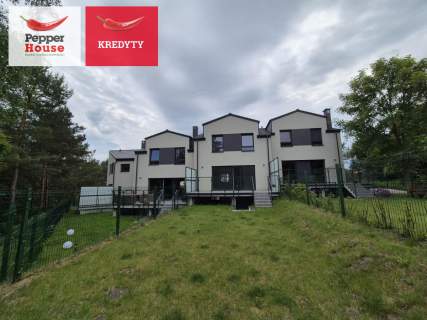 Dom pod lasem Straszyn, 4 pokoje, garaż