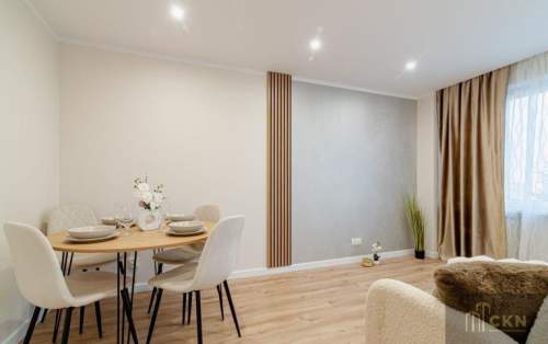 Po generalnym remoncie 2 pokoje, jasna kuchnia, balkon