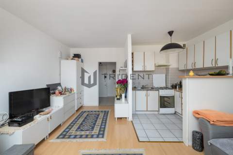 Studio 31m2 do remontu - Ursynów, ul. Herbsta