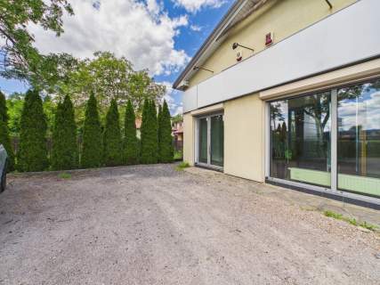 Idealny na Biuro, Salon   120 m przy Pasterniku