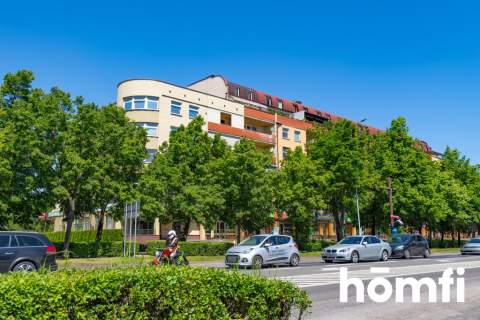 Nieruchomość komercyjna na sprzedaż, 51,37 m2, Sieradz