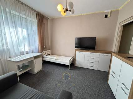 Bezczynszowe 5 pokoi, Garaż