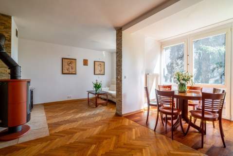 Mieszkanie w szeregu z ogrodem 80 m .