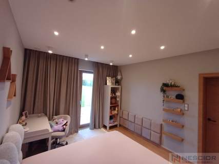 Dom premium z salą fitness i systemem smart home