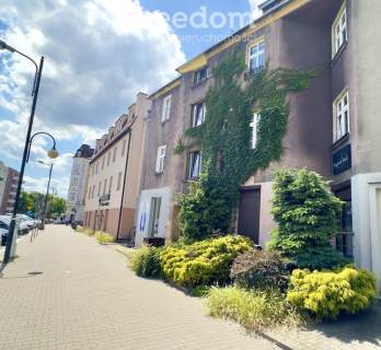 Na sprzedaż 3 pokojowe mieszkanie w centrum