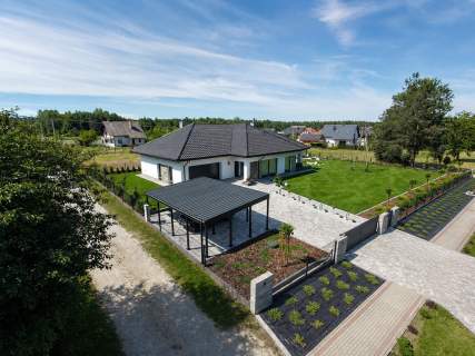 Nowoczesny dom parterowy 188,75 m