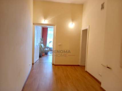 Mieszkanie 51m2 centrum. , II piętro, kamienica