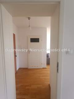 Dwupokojowe mieszkanie, 15-letni blok z cegły.