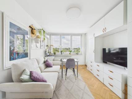 2 pokoje przy Łazienkach balkon zieleń i cisza