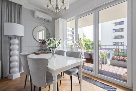 Nowoczesny apartament z dużym tarasem na Woli