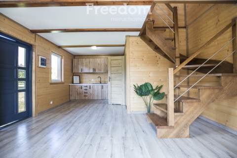 Dom drewniany 70m2 7ar widok na las   Radawa