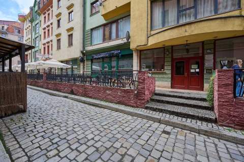 74m w Centrum Inwestycyjny Gotowiec lub Na Start