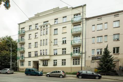4 pokoje, 103 m - centrum Łodzi, kamienica